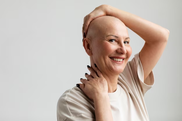 Женщина, испытывающая положительное самочувствие в борьбе с раком молочной железы